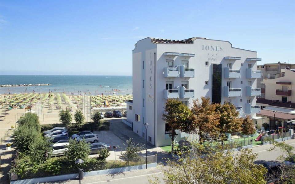 Hotel Iones, Rivabella Rimini (13)