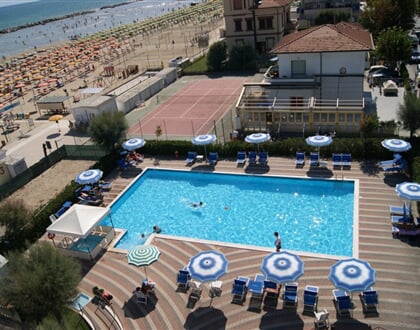 Hotel Atlantic, Viserbella   Rimini (1)
