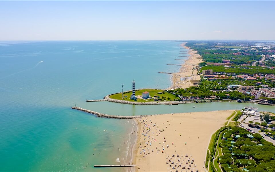 shutterstock_1660712329