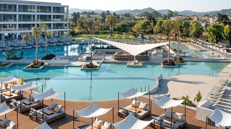 Hotel Electra Palace: fotografie vybavení exteriérů a interiérů ubytování.