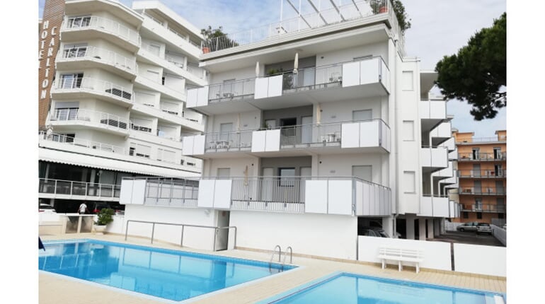 Semiramis, Jesolo 25 (19)