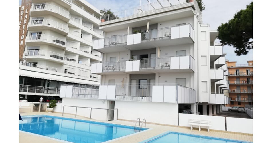 Semiramis, Jesolo 25 (19)