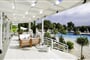 Happy-Days-Hotel-6