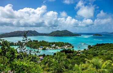Relax na plážích Seychel + NÁRODNÍ PARK MORNE SEYCHELLOIS + ŽELVÍ OSTROV (leteck
