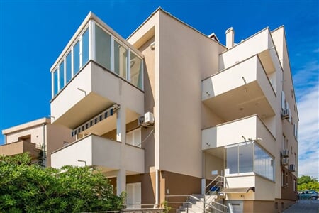 Novalja - Nadica apartmán ***