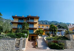 Hotel Cristallo *** - Malcesine