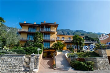 Hotel Cristallo *** - Malcesine