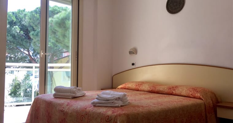 Hotel Bamar    Pinarella di Cervia (1)