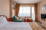 Hotel Burgas Beach: fotografie vybavení exteriérů a interiérů ubytování.