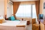 Hotel Burgas Beach: fotografie vybavení exteriérů a interiérů ubytování.