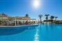 423_RODOS_PALLADIUM_Oasis_Pool_Bar