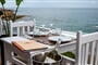 Hotel Porto Greco Village Beach: fotografie vybavení exteriérů a interiérů ubytování.
