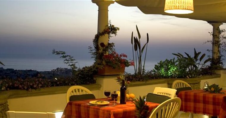 Apartmány La Rosa, Forio (1)