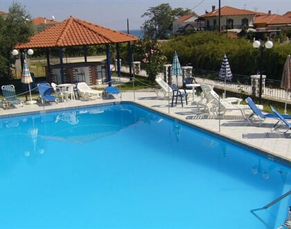 Suzie-Hotel-7