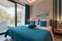 Hotel Montenegro Beach Resort: fotografie vybavení exteriérů a interiérů ubytování.