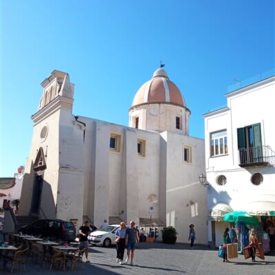 Forio centrum Ischia Consultour (4)