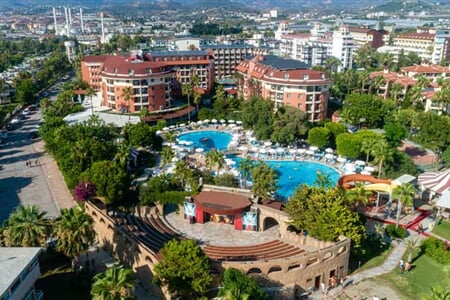Palmeras Beach Hotel