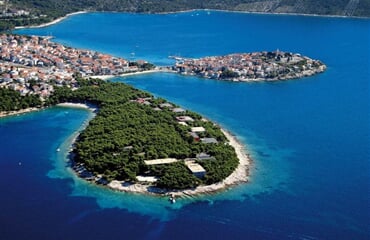 Primošten - Hotel Zora - apartmán na 4 noci