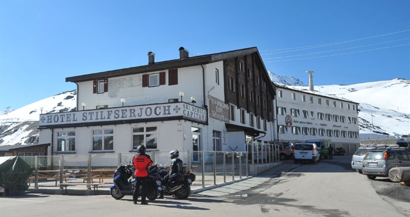 Stelvio Pass Hotel, Passo Stelvio 25 (1)
