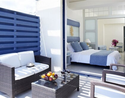 Mare-Blue-23