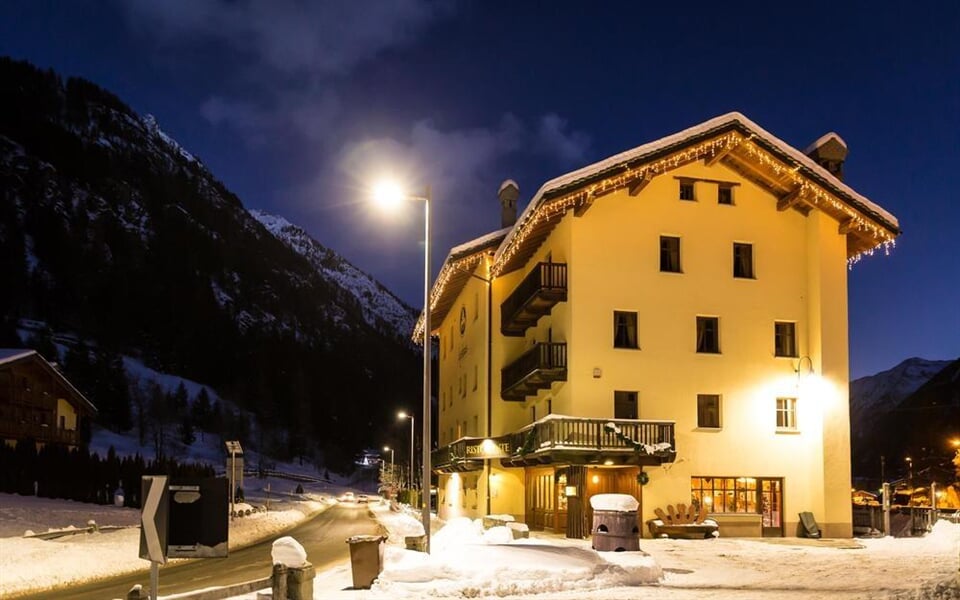 Hotel Lyshaus, Gressoney Aosta (1)