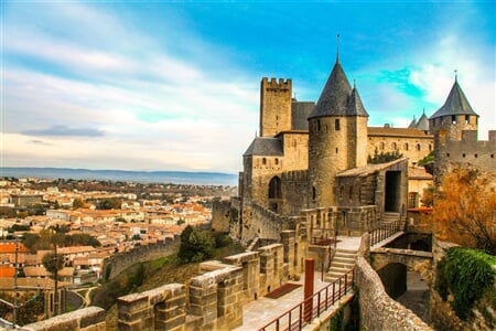 Carcassonne a perly jižní Francie – historie, víno a moře