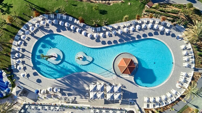 Hotel Rodos Princess Beach: fotografie vybavení exteriérů a interiérů ubytování.