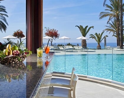 Hotel Rodos Princess Beach: fotografie vybavení exteriérů a interiérů ubytování.