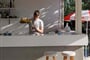 gallery-facilities-bar-pool-bar-700x700