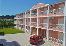 Angelina Hotel & Apartments