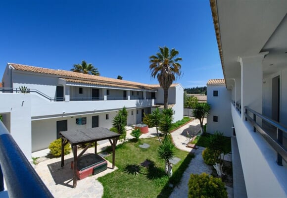 Sungate Hotel