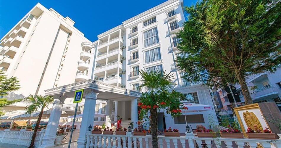 Esal-Hotel-1