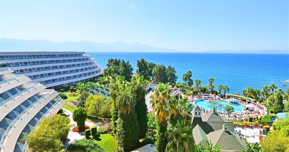 Hotel-Grand-Blue-Sky-2
