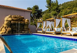Megali Ammos - Hotel Skiathos Avaton Suites & Villas