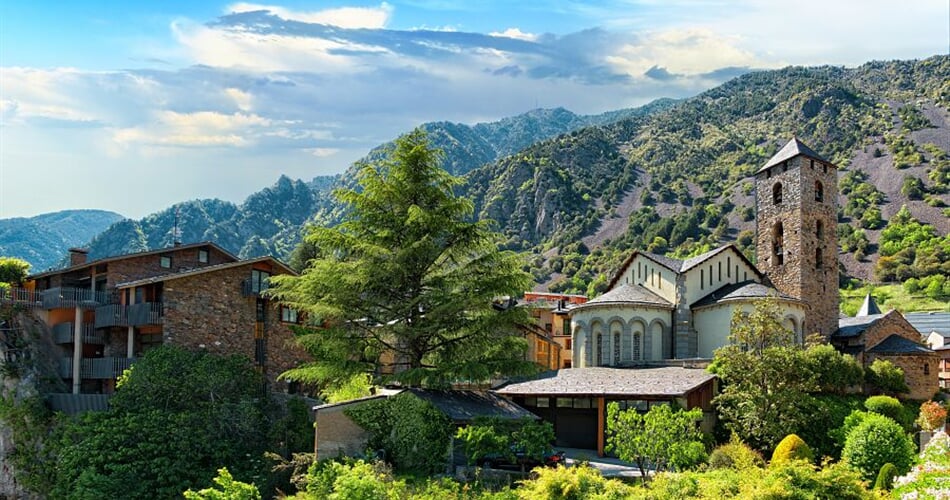 Foto - To nejlepší z Andorry + PODZEMNÍ ŘEKA LABOUICHE + JÍZDA ZUBAČKOU DO PYRENEJÍ (le