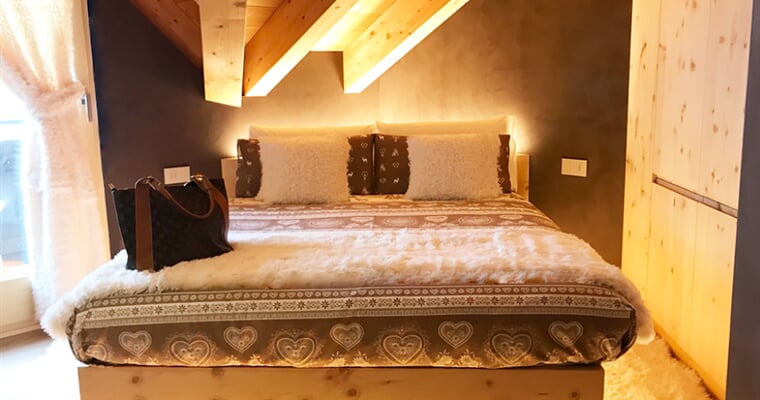 Al Bait del Legn  Scoiattolo T (1)