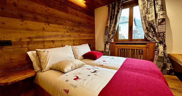 Alpine Escape Bormio QUADRI Gufo (1)