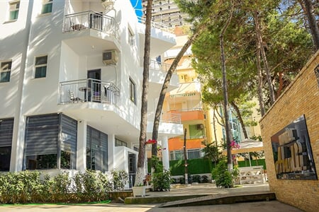 Hotel Andi ***