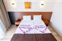 Hotel Viking Express: fotografie vybavení exteriérů a interiérů ubytování.