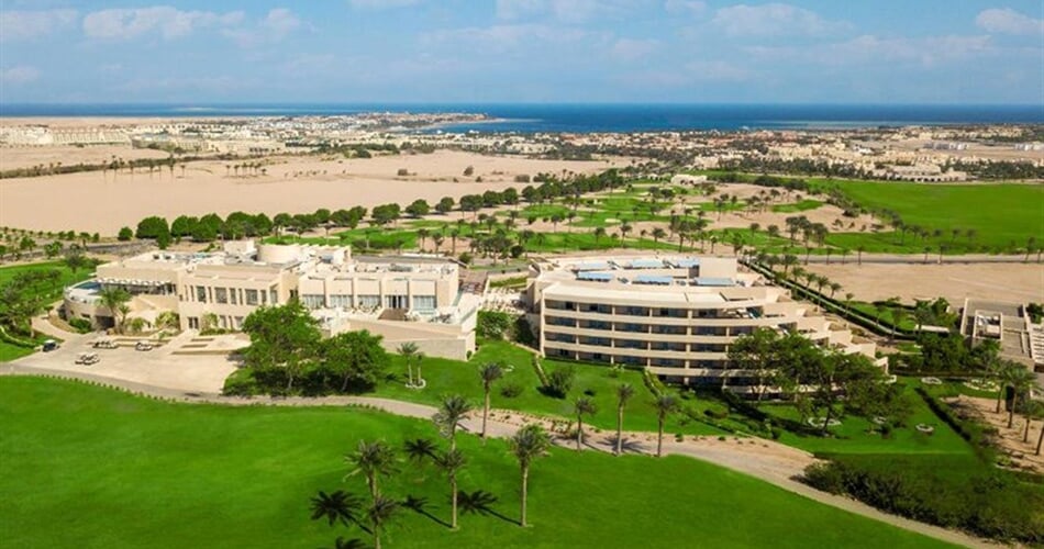 Hotel Steigenberger Makadi: fotografie vybavení exteriérů a interiérů ubytování.