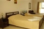 Hotel Avra Beach - Lefkada: fotografie vybavení exteriérů a interiérů ubytování.