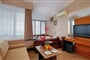 Hotel Limak Lara Deluxe & Resort: fotografie vybavení exteriérů a interiérů ubytování.