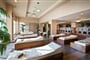 Hotel Limak Lara Deluxe & Resort: fotografie vybavení exteriérů a interiérů ubytování.