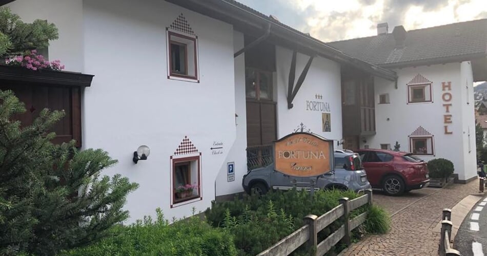 Hotel Garni Fortuna   Ortisei (1)