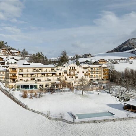 Hotel Mirabell Alpine Garden Resort & Spa **** - Siusi allo Sciliar