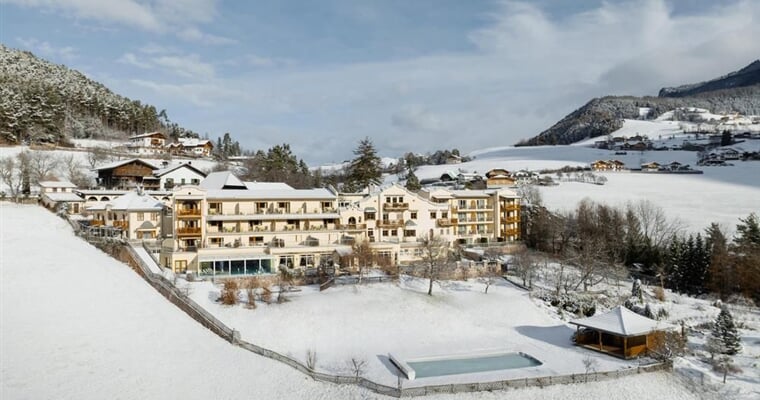 Hotel Mirabell Alpine Garden Resort & Spa   Siusi allo Sciliar (1)
