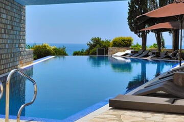 Hotel Avala Resort & Villas ****