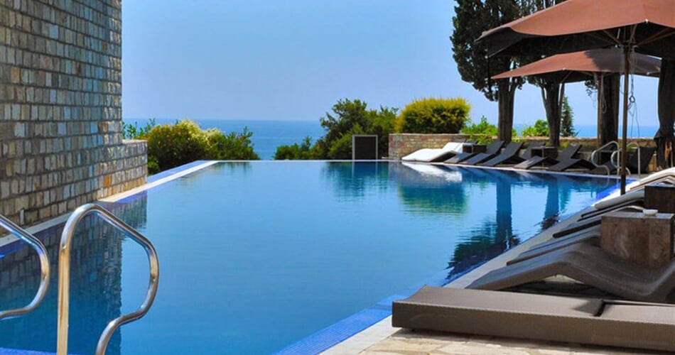 Hotel Avala Resort & Villas: fotografie vybavení exteriérů a interiérů ubytování.