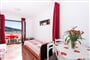 Žaja vila - apartmány v soukromí - Okrug Gornji (ostrov Čiovo) - 101 CK Zemek - Chorvatsko