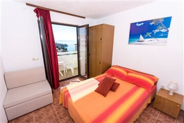 Okrug Gornji - Žaja vila  - apartmány v soukromí ***